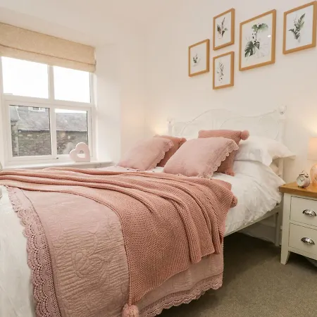 Pottergill Holiday home