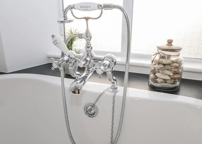 Pottergill * Windermere